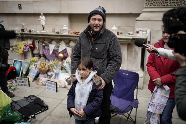 Wimbledon Times: Richard Ratcliffe, the husband of Iranian detainee Nazanin Zaghari-Ratcliffe, with his daughter Gabriella, he is ending his hunger strike in central London after almost three weeks. Credit: PA