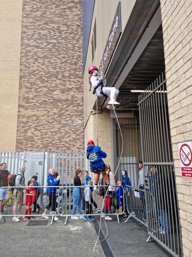 Wimbledon Times: The sponsored abseil down the side of the West Stand